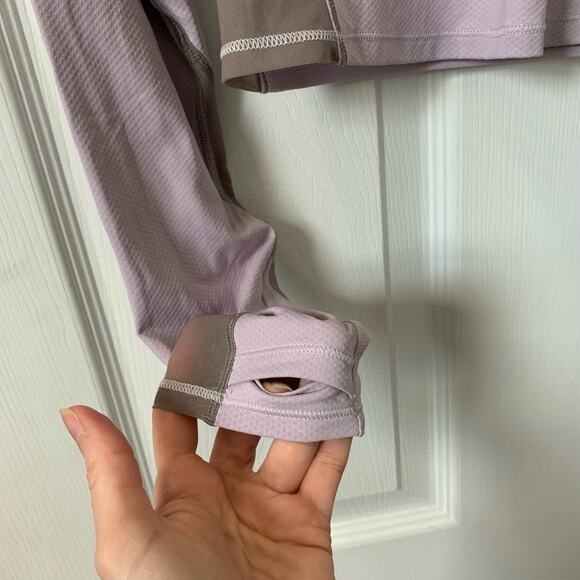 Athleta Ignite Lilac Purple Vented Cropped Long Sleeve Top Small - Picture 5 of 10